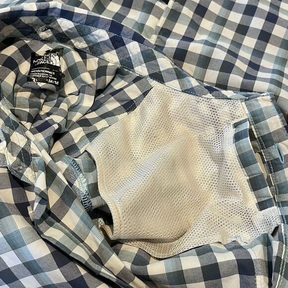 The North Face Shirt Mens Medium Blue Check Button Up Short Sleeve Camp Hiking - Picture 7 of 11